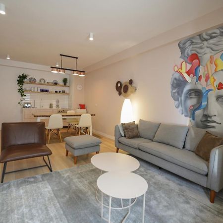 Apollo Apartment By Holistay Tirana Eksteriør billede