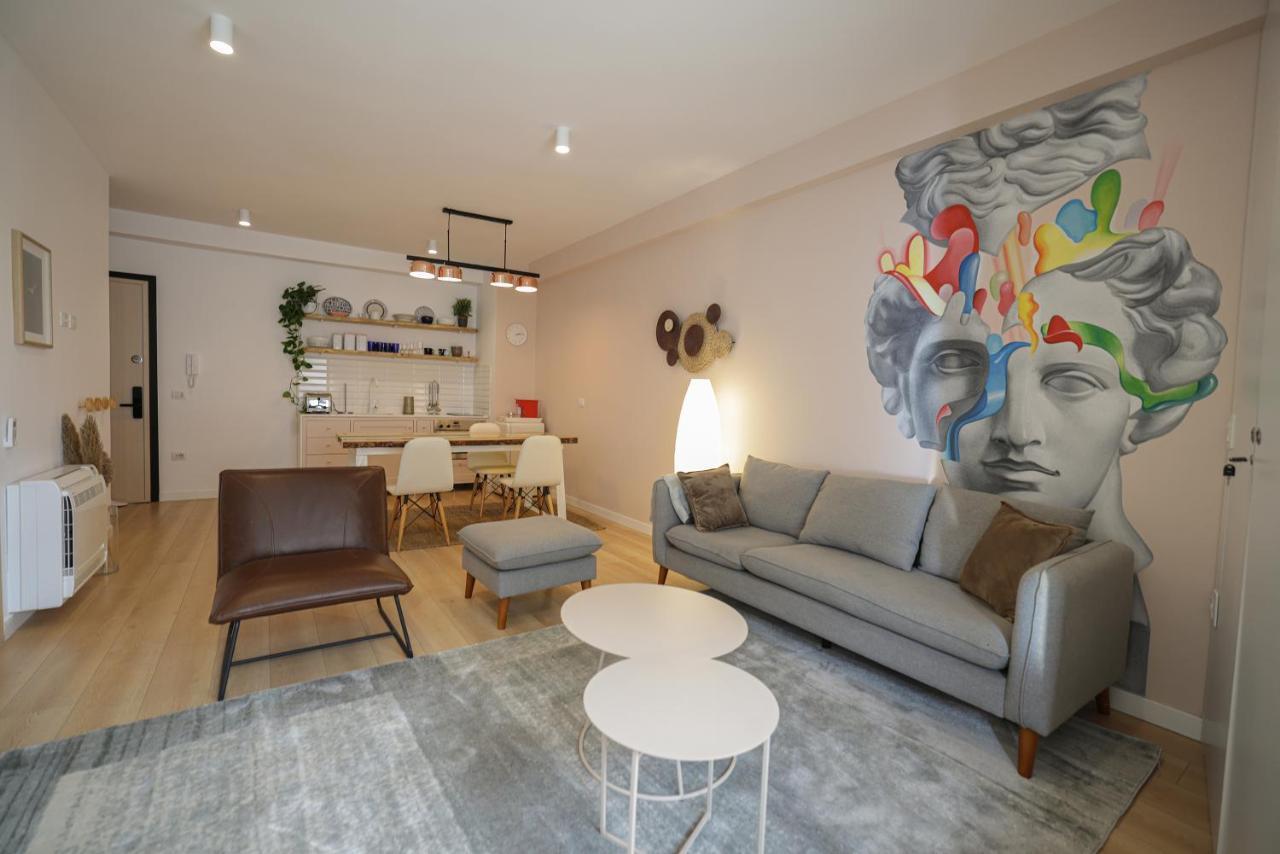 Apollo Apartment By Holistay Tirana Eksteriør billede